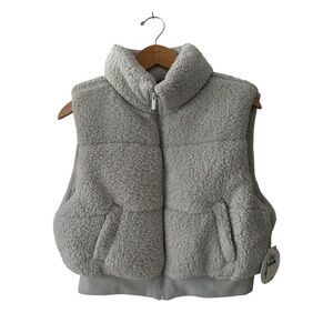 New! Planet Heart Gray Sherpa-Like Vest sz L